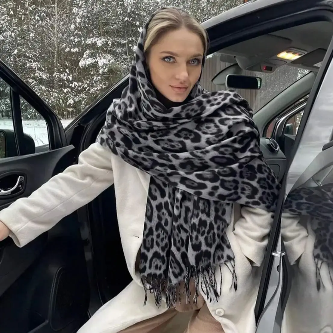 NEW Leopard Scarf for Men and Women Cold resistant and Warm Scarf Elegant and Luxury Women\'s High Quality Scarf 2024 Hot  Sale