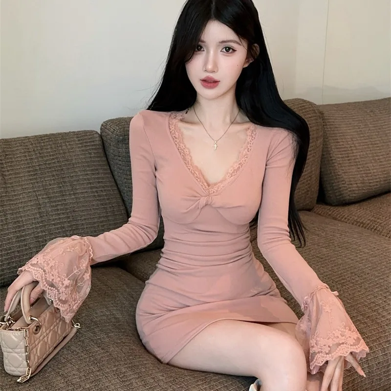 

Sexy Pure Desire Lace Bell Sve V-Ne Splice Bodycon Dr High Waist Long Sve ort Skirt Autumn Winter New Women's Dr