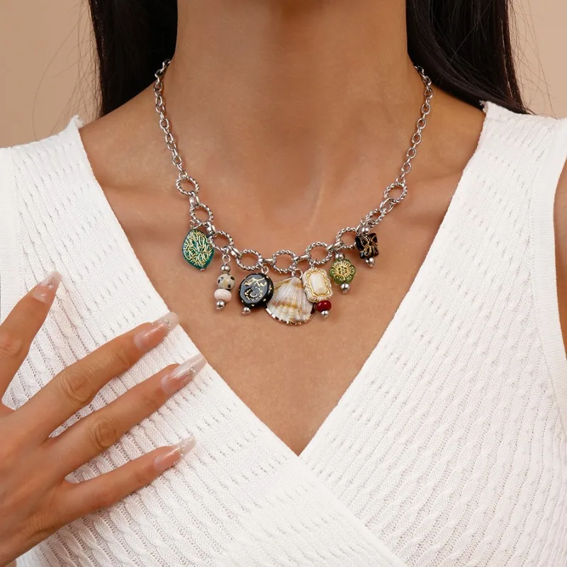 

ZAA Flower Shell Pendant Necklaces for Women Geometric Butterfly Acrylic Choker Necklaces Punk Beach Seaside Vacation Jewelry