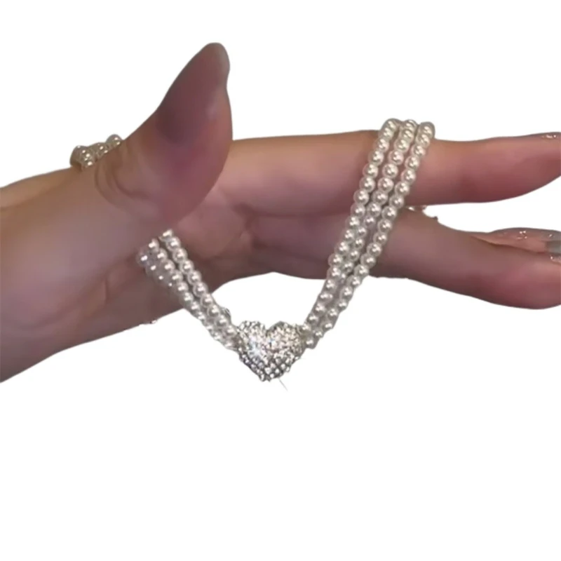 

Magnetic Love Three-layer Pearl Neck Chain Women's Short Versatile Clavicle Chain Women's