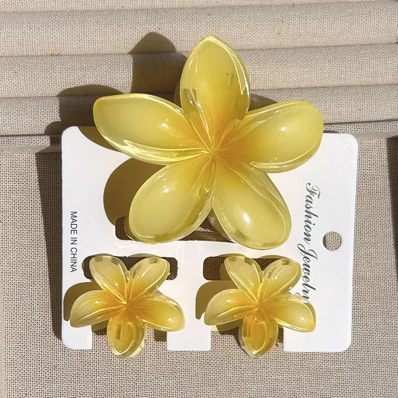 Thumbnail 2 - #74 Cheapest Trendy Hair Clips Deals You Can Get