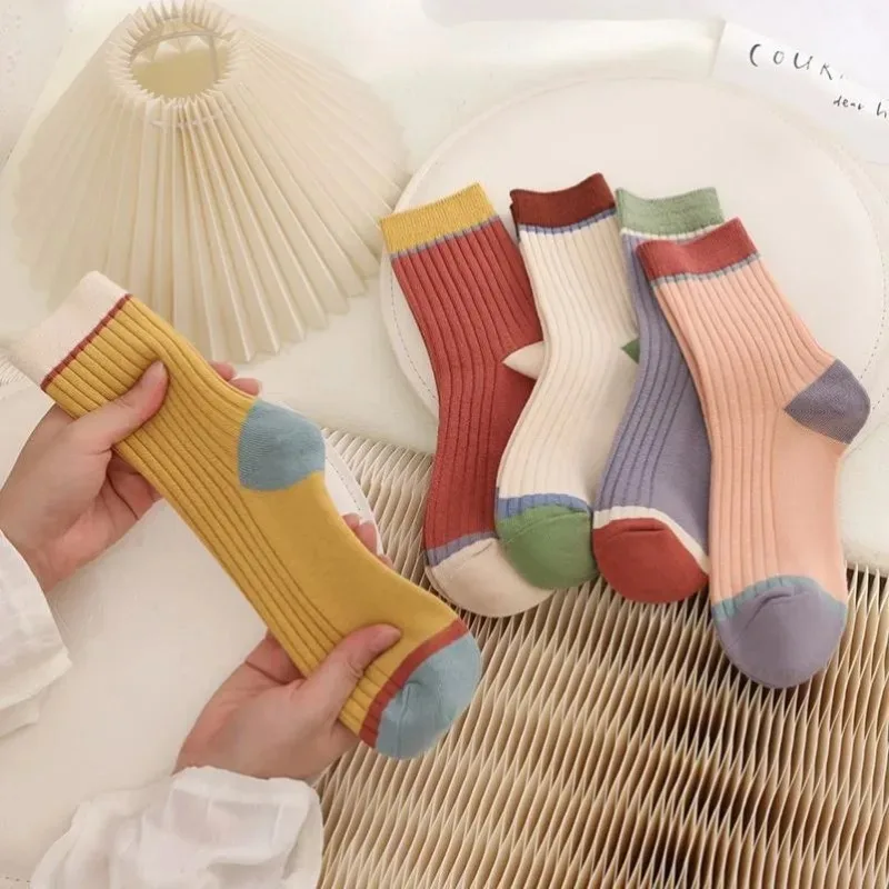 

5 pairs Striped Women Socks Harajuku Retro Solid Color Mid-tube Socks Autumn Winter Breathable Sweat-absorbent Sock for Women