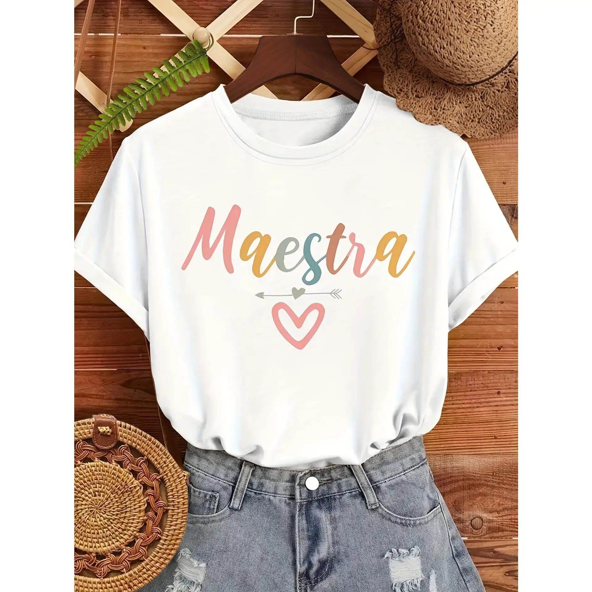 

Maestra Teacher T-Shirt for Women Cute Spanish Teacher T-shirt Funny Love Heart Shirt Teacher Appreciation Gift Tee