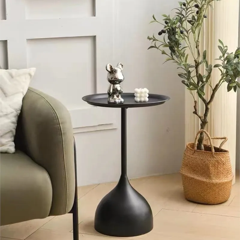 Beige Style Iron Side Table High-end Living Room Small Coffee Table Bedroom Bedside Table Balcony Mini Modern Corner Table 2024