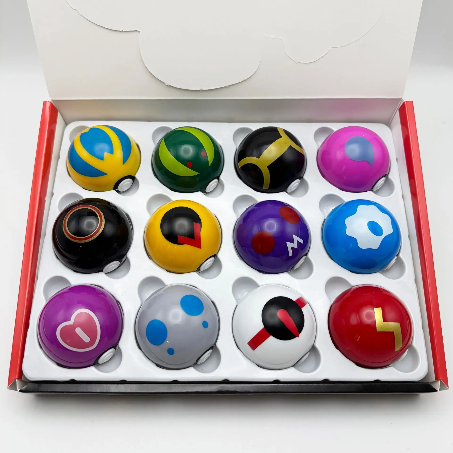 12 Stück Pokemon Pokeball Blind Box Mini-Figuren Zufällige Auswahl PVC-Kapselspielzeug Gashapon Sammlerstück Geburtstagsgeschenk Party-Mitgebsel – Detail 3