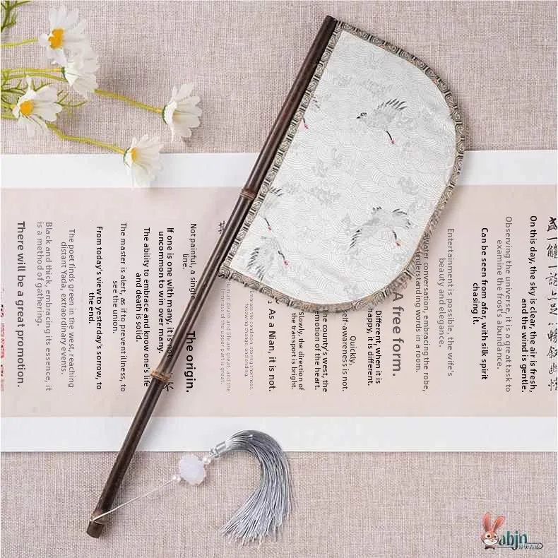 

Antique Style Long Handle Fan Simulated Leather Silk Warring States Robe Fashion Show Photography Props Face Covering Convenient