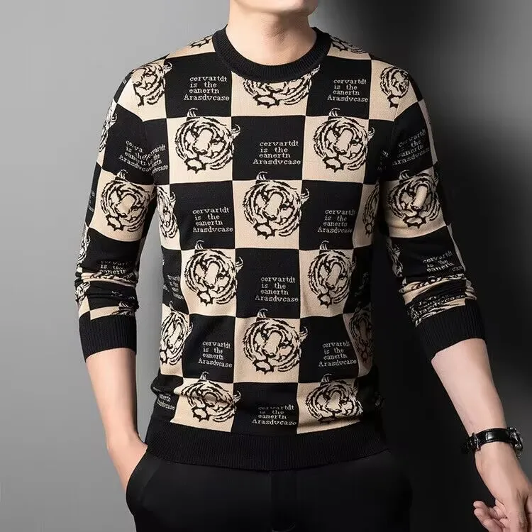 Wiosna nowy sweter z kołnierzykiem O męski haft dół moda chińska młodzież koreański sweter z długim rękawem na co dzień