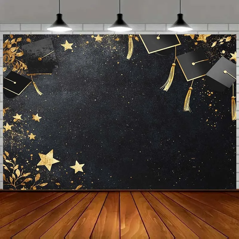 Ein Abschluss-Hintergrundstoff, verziert mit Graduierungshüten, Quasten und Sternmustern – elegante Abschlussdekoration – Detail 6