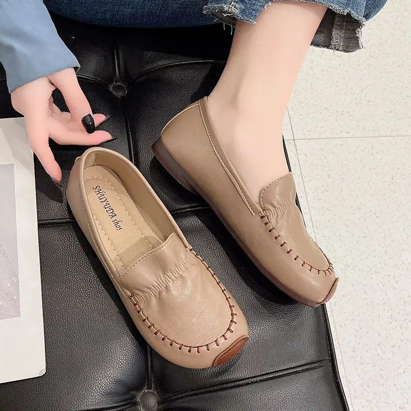 Shoes for Women Leather Flat Woman Footwear Round Toe Off White Loafers Vulcanized Free Shipping Promotion High Quality Urban 39