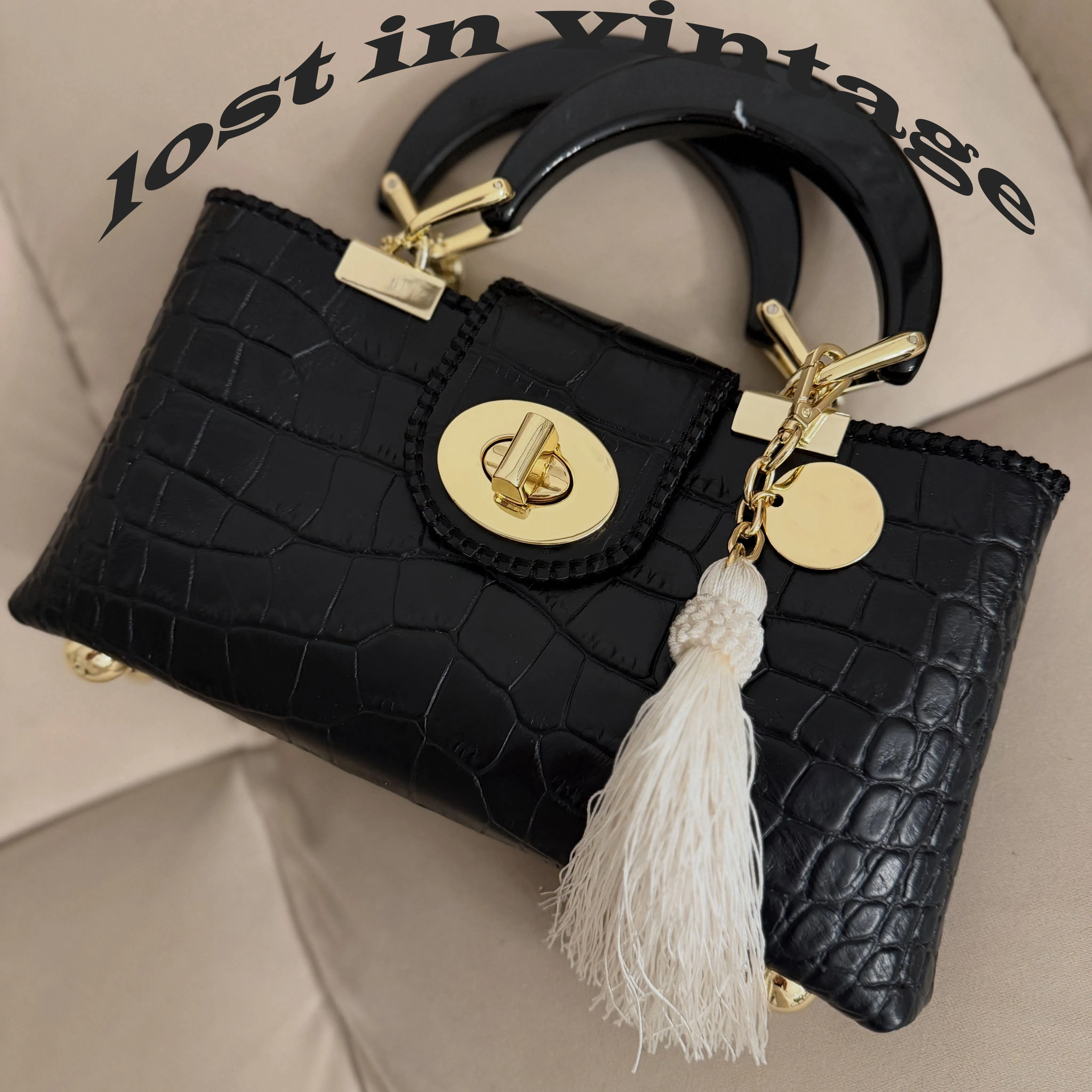 LostinVintage Rectangle Lady Bag Leather Bag Black Crocodile Skin Texture Handlebag Turtle Curved Handle Gold Hardware Fittings