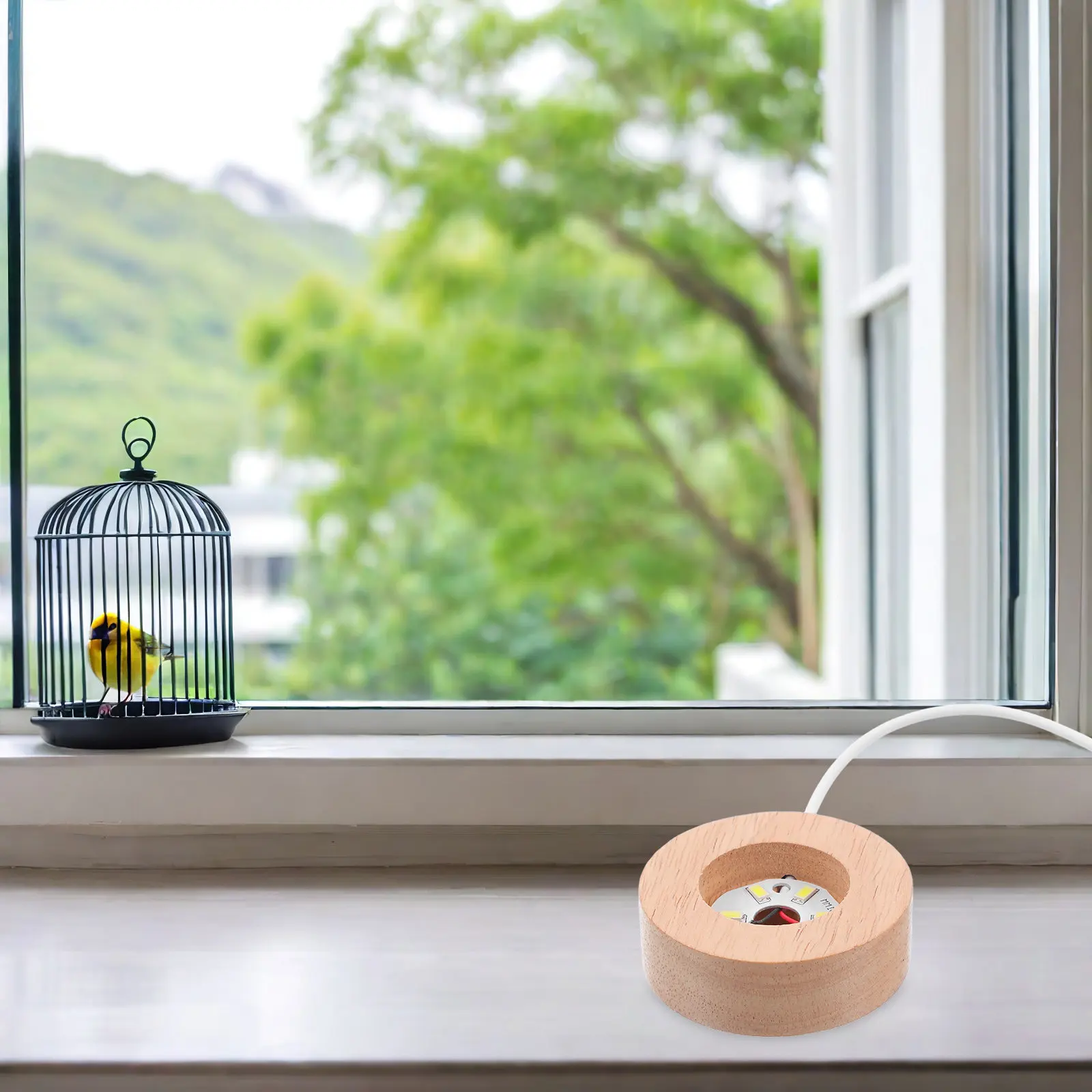 

Wood Crystal Ball Holder LED Light Base Round Wood Display Stand USB Charging Sphere Holder Decorative Lighting Base for Bedroom