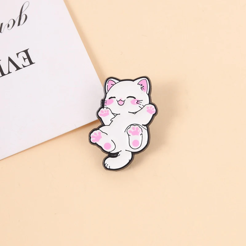 Kawaii Pink White Cat Enamel Pin Cartoon Happy Smiling Expression Pink Paw Blush Cat Brooch Lapel Badge Jewelry Gift for Friends
