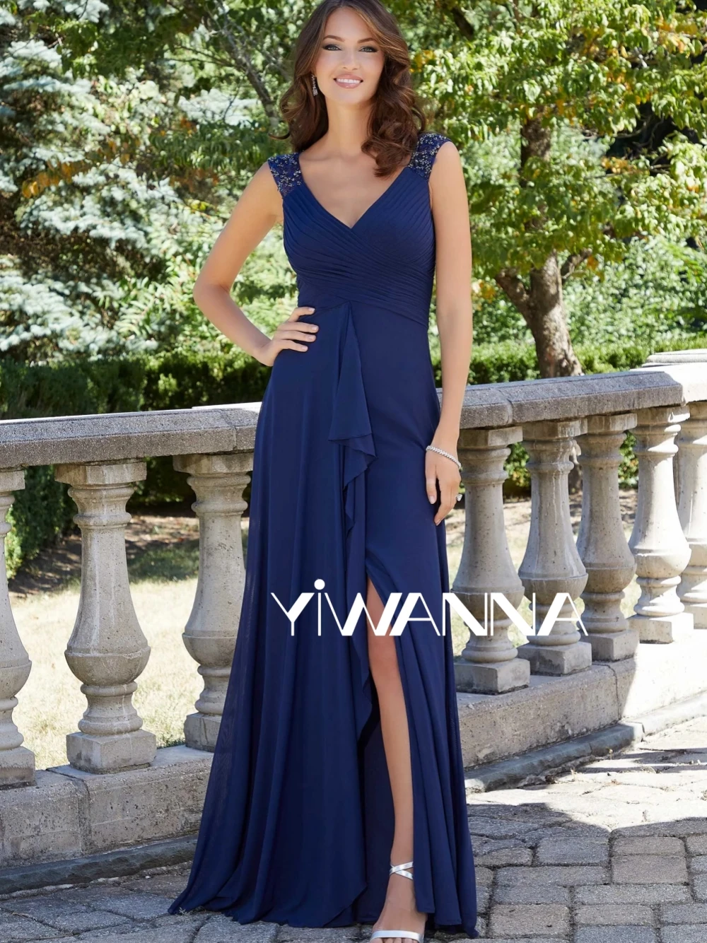 Classic V-neck Tank Sleeve Mother Of The Bride Dress For Wedding Sparkly Beads Prom Dresses Elegant Chiffon Long Evening Gown