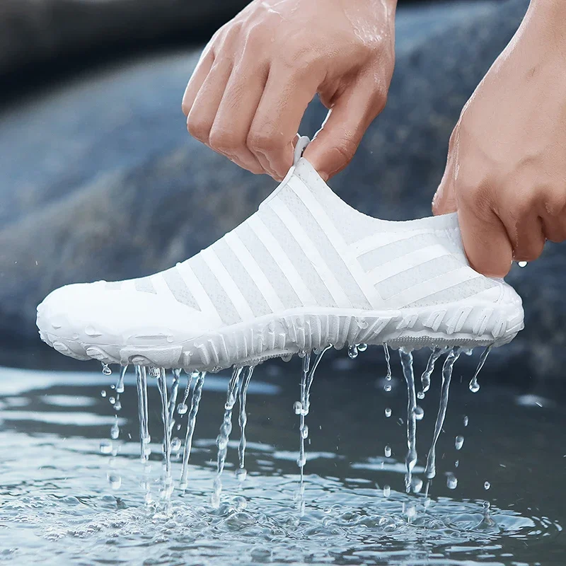 

Women Shoes Men Water Shoes Quick Dry Non-Slip Five Finger Shoes Outdoor Wading Swimming Barefoot Aqua Shoe Lightweight Sneakers