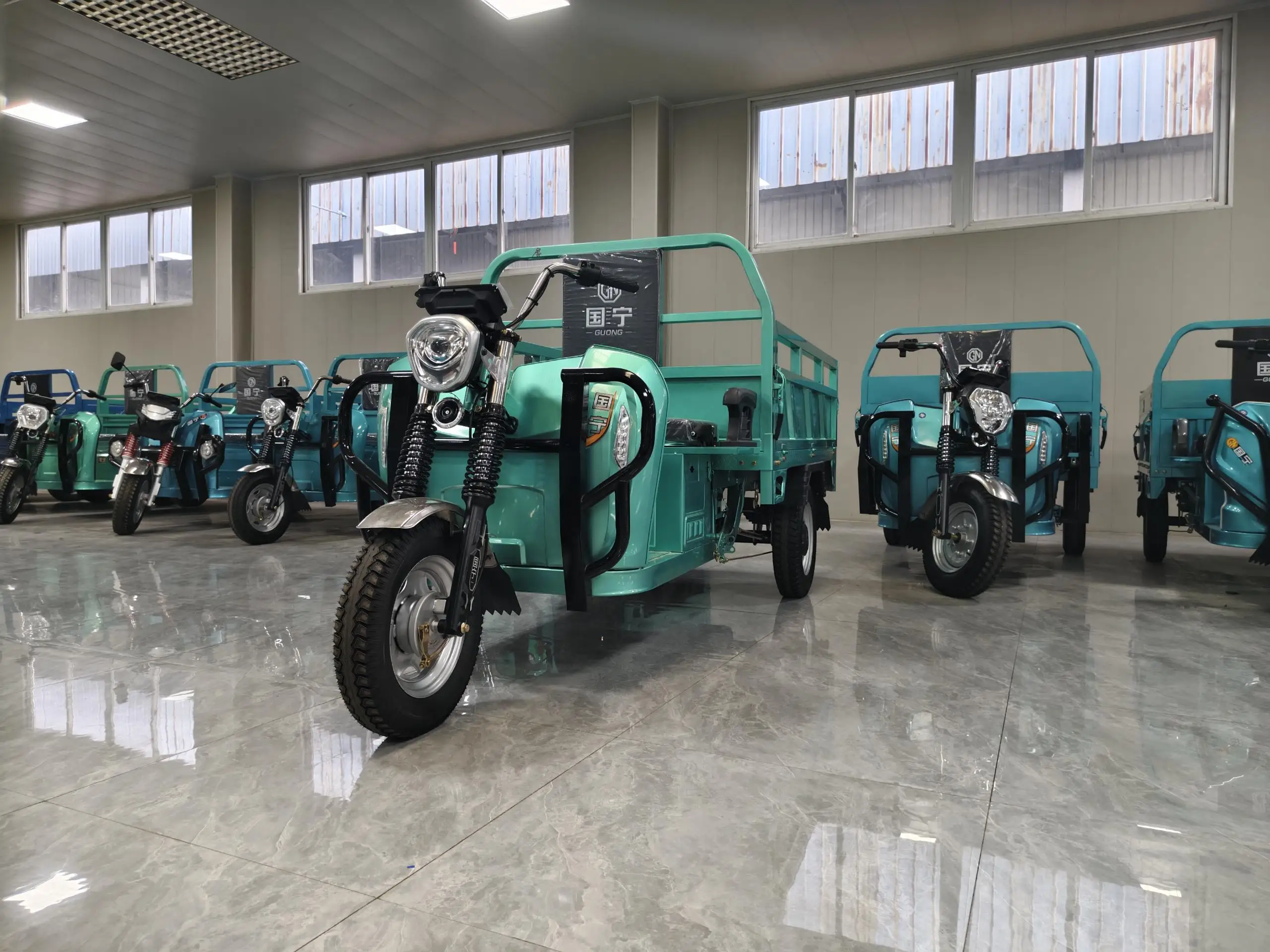 KEYU 2026 New Arrivals Electric Open Agricultural 60v 800w Electric Tricycle Cargo Dump Truck