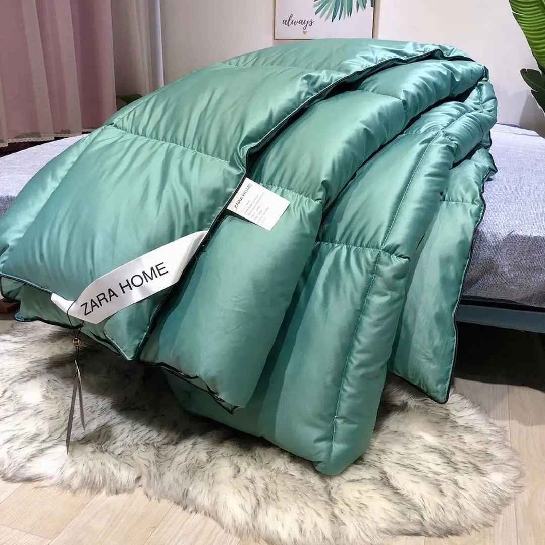

95% Goose Down Duvet Quilted Warm Comfortable Cotton Winter Warm Thick Blanket Solid Color Comforter Hotel Double Quilt Core