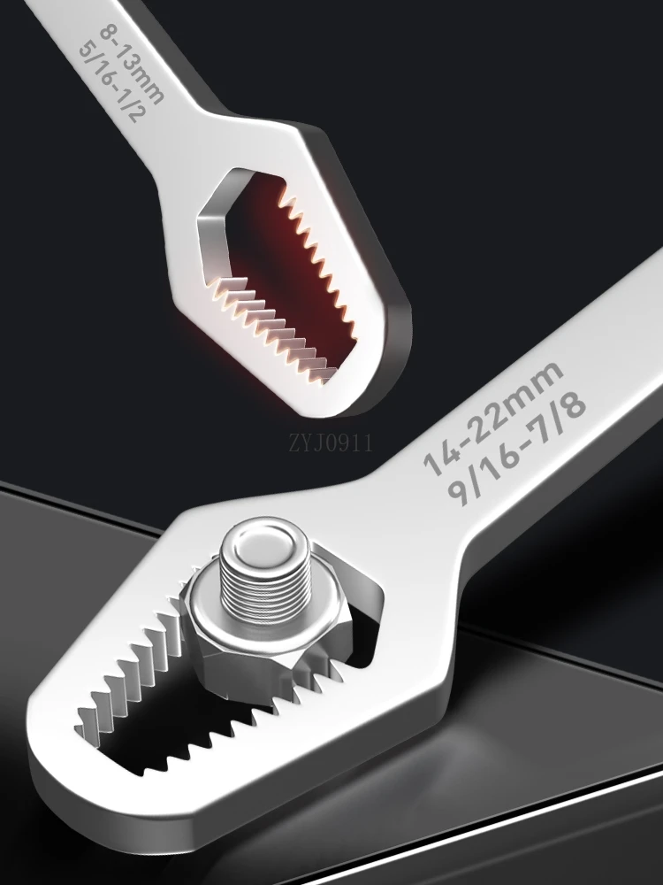 Chiave multifunzionale Plum Blossom Chiave multiuso per occhiali adattivi a doppia testa Strumento universale