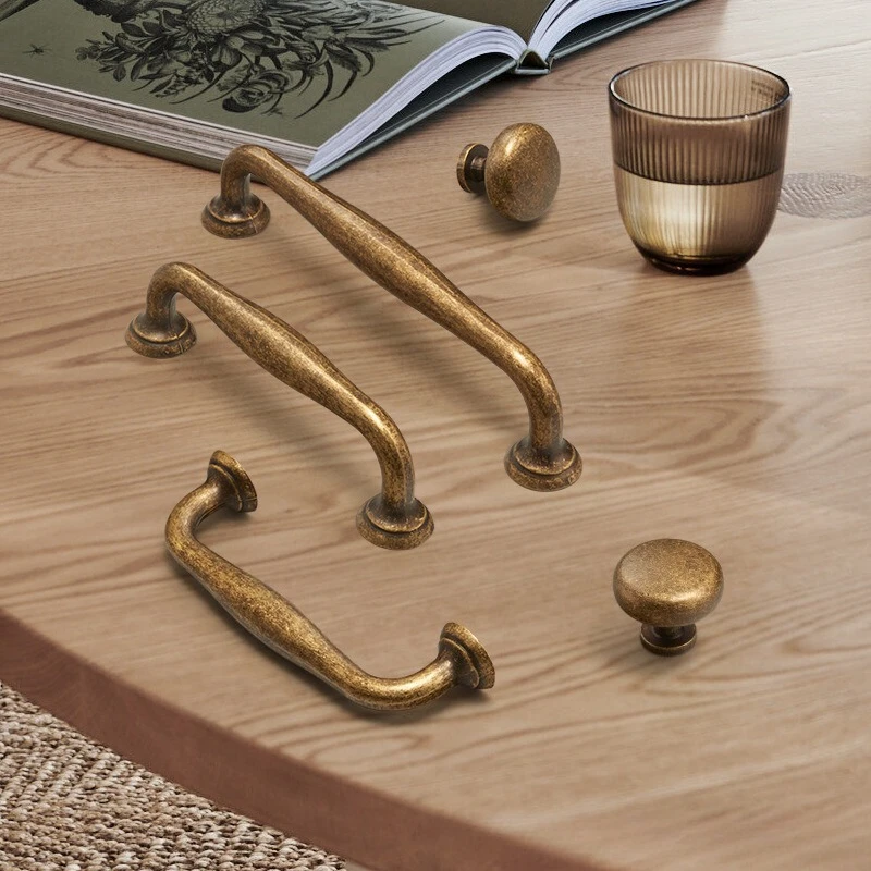 Antique Cabinet Pulls Zinc Alloy Vintage Furniture Hardware Antique Bronze Finish Drawer Knobs Single Hole Retro Cabinet Handles