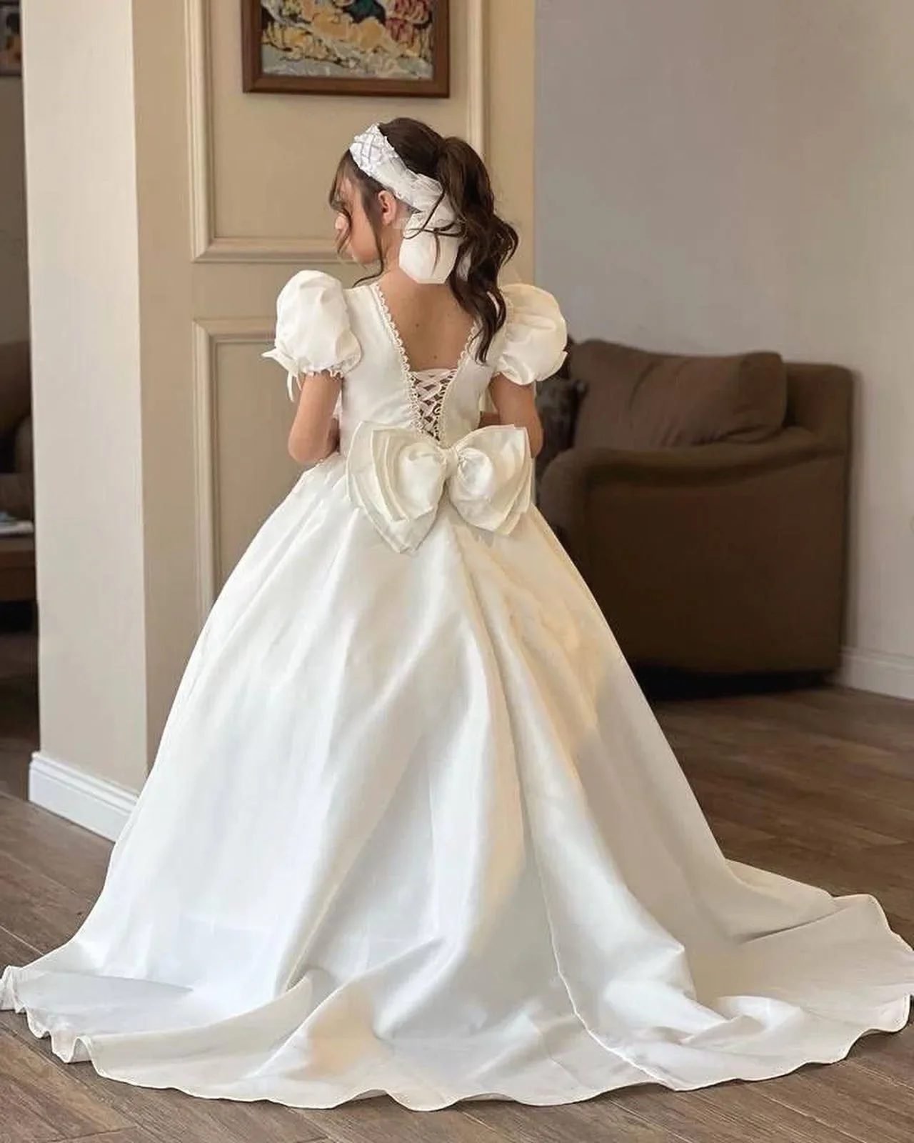 Robe de demoiselle d'honneur sur mesure pour mariage, longueur au sol bouffante avec nœud, manches courtes, robe de bal de fête d'anniversaire pour enfant de première Communion