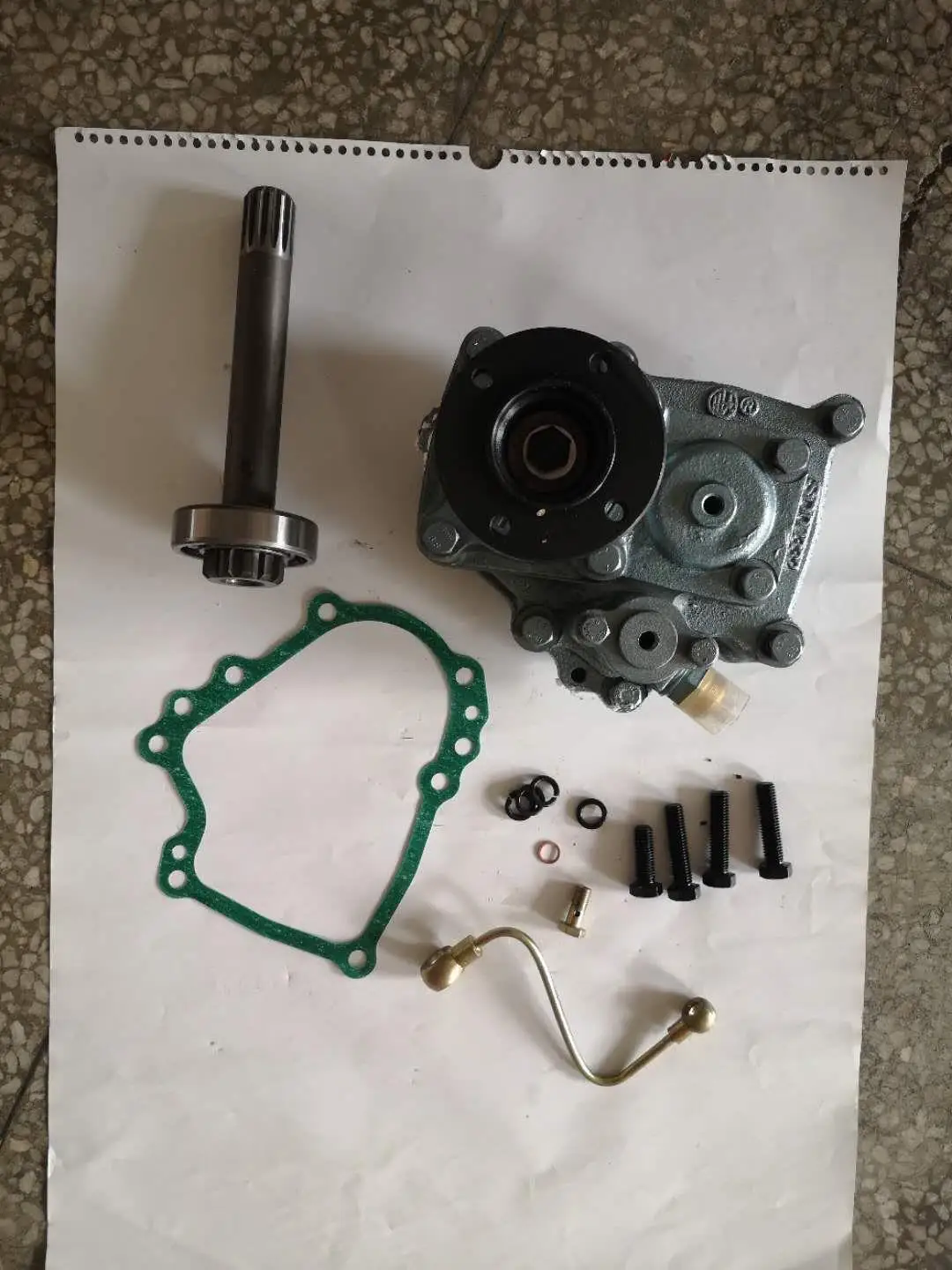 AZ9700290010 WG9700290300 Sinotruk Howo Parts Truck PTO Transmission Power Take-off Assembly - Image 5