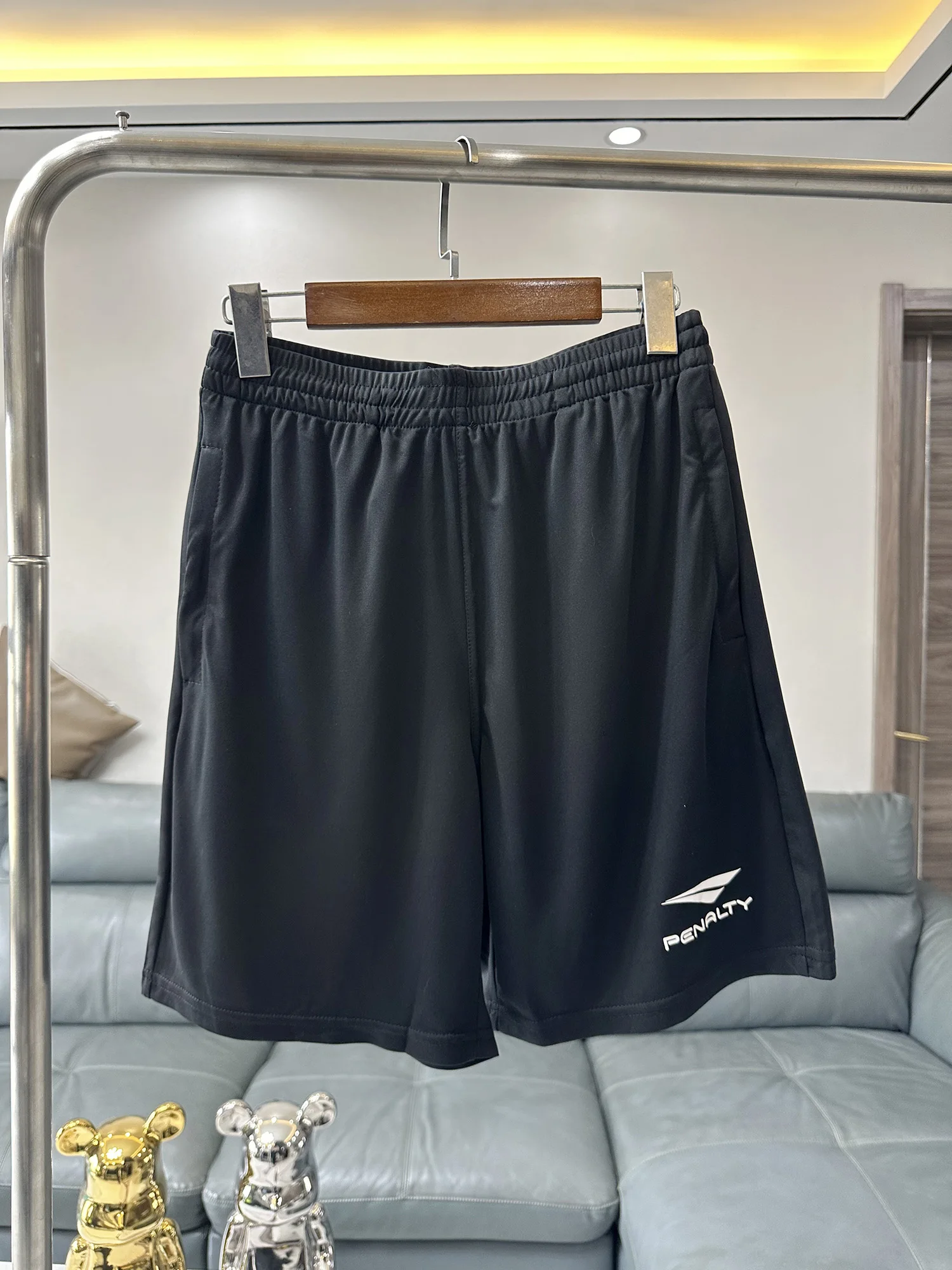 

Men's Summer Thin Sweat Absorbent Breathable Football Training Outdoor Casual Sports Shorts Straight Leg mid Waist Short Pants