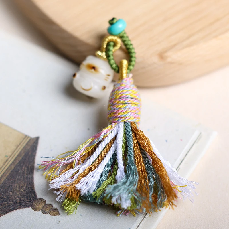 

Hand Woven Bodhi Root Lucky Cat Car Keychain Hand Twisted Jewelry Colorful Tassel Accessories DIY Key Rings Pendant Decoration