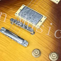 High quality electric guitar, sunburst color, maple tiger venner, in stock, fast shipping