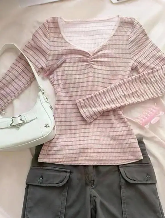 

Lace Patchwork Neckline Striped Printed Slim Fit T-Shirt Top for Autumn Women's Elegant and Casual Spicy Girl Slim Fit Top