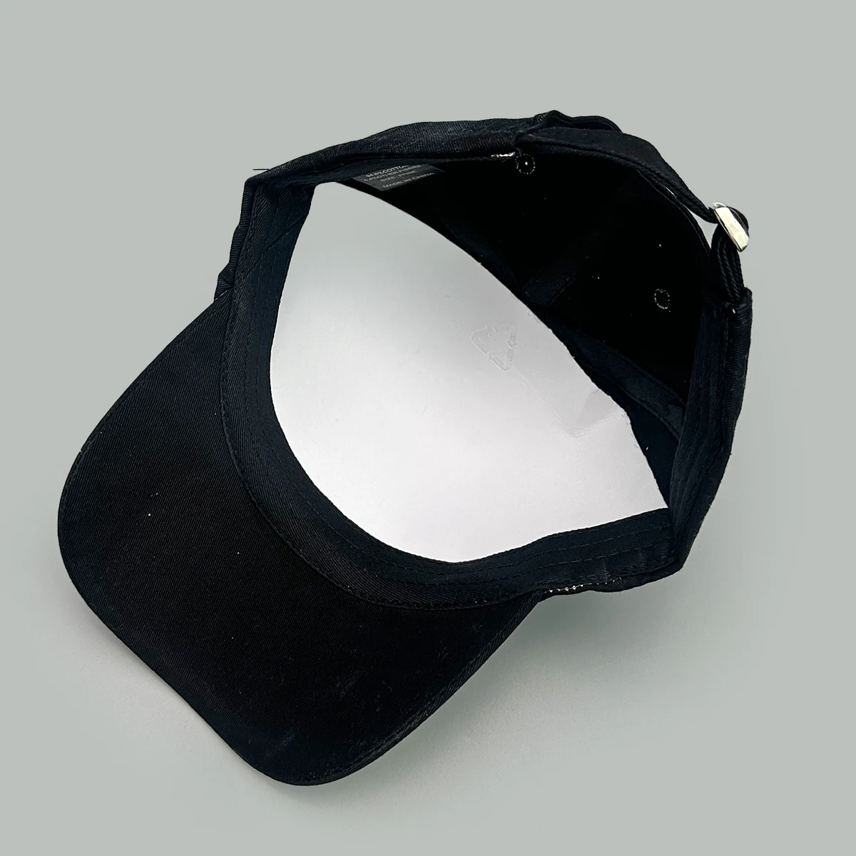 Американские бейсбольные кепки с вышитым пламенем и двусторонним лезвием, новые мужские и женские солнцезащитные козырьки, персональные универсальные нишевые модные фуражки