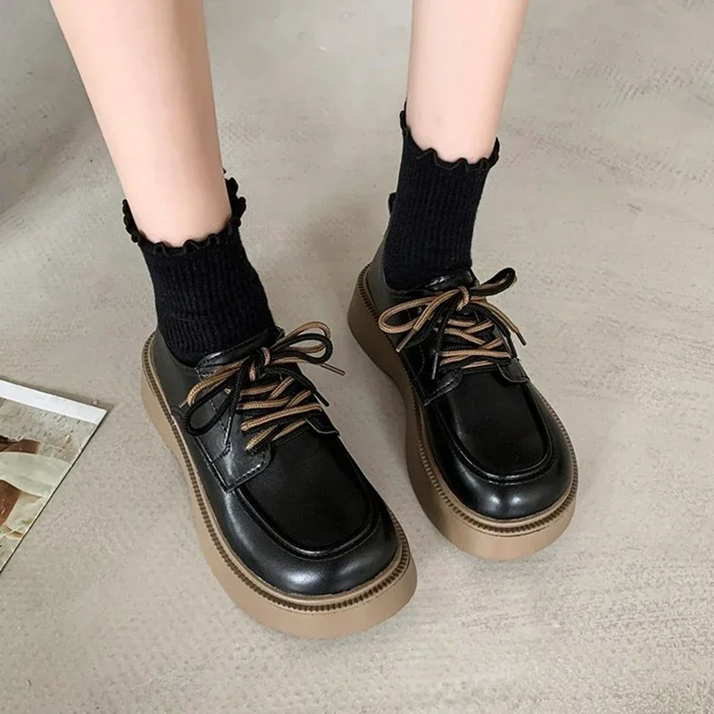 2024 Spring and Autumn New Style Fashionable and Comfortable Casual Women\'s Shoes Round Toe Shallow Mouth Thick Sole Shoes