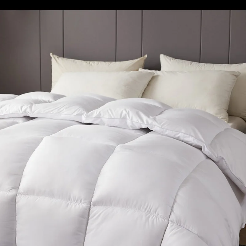 White Comforter for Home Hotel All Season Use Soft Polyester Fiber Cozy Fluffy Quilt Core 150*200cm Single Dorm Quilts Drop Ship