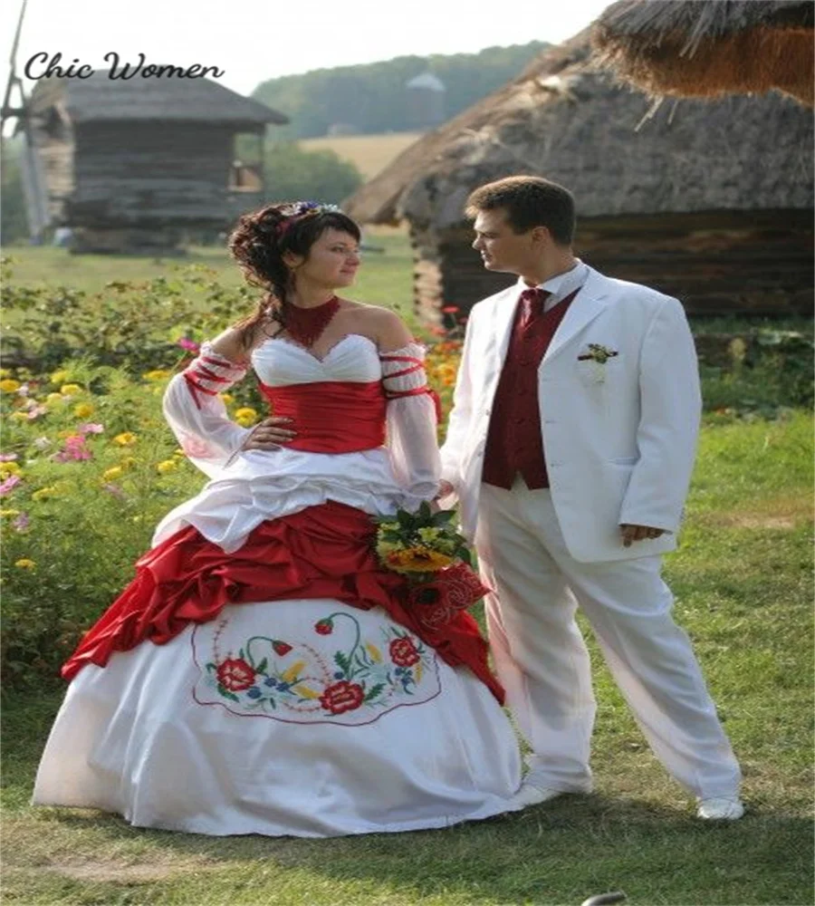 Luxury Red Gothic Wedding Dress Ball Gown Mexican Embroidery Country Fall Bridal Ruffles Medieval Renaissance Bride Customized