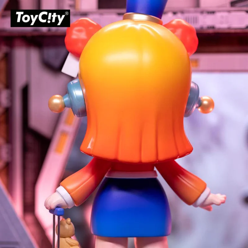 TOYCITY LAURA Galaxy Conductor 200% Original Genuine Collection Model Doll Toys Realshot Collection Desktop Children Toys