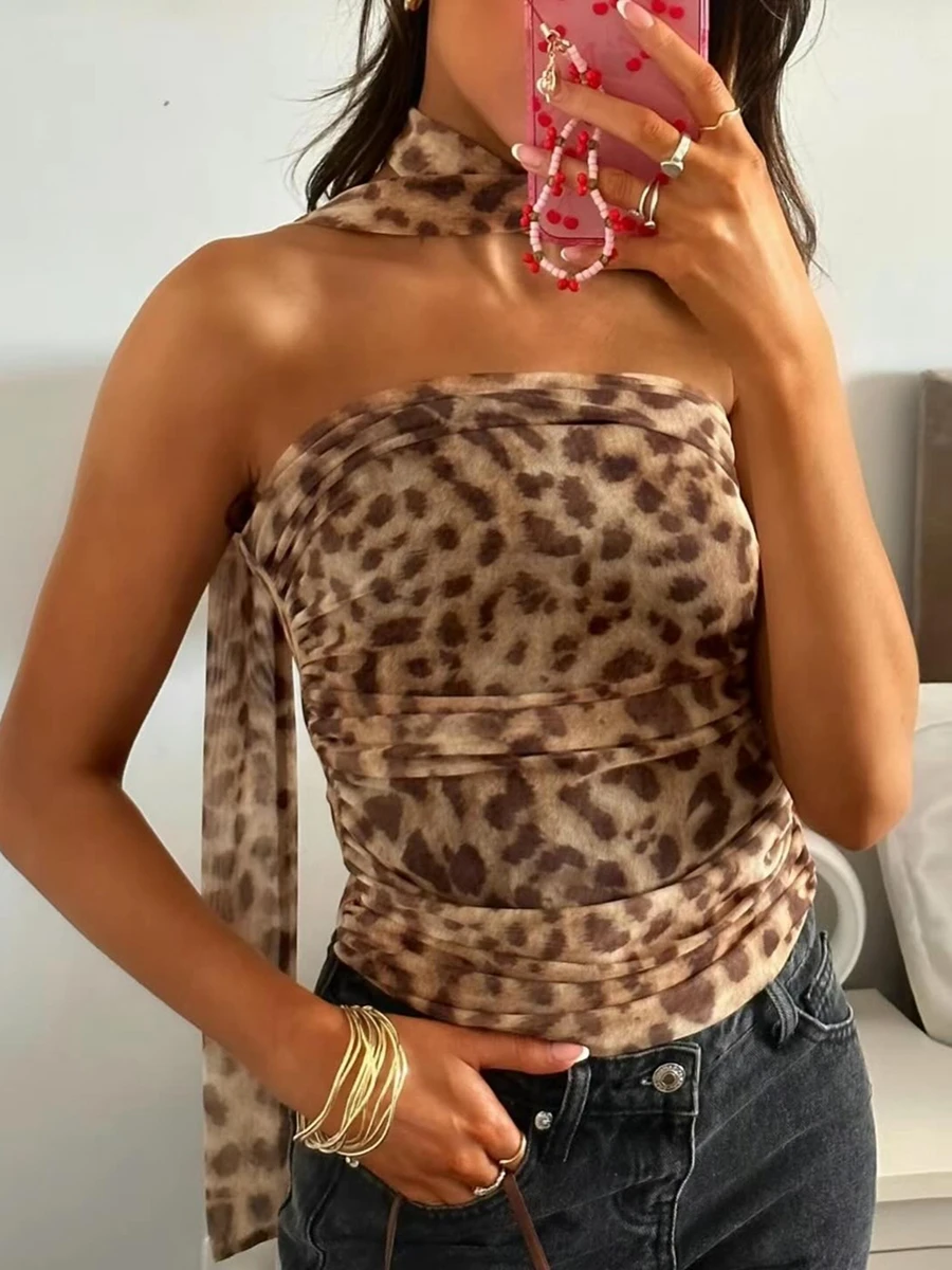 Kadınlar Chic mahsul tüp Tops yaz leopar baskı dantelli Bandeau Camis yelek Backless tankları ve ve eşarp Set için Streetwear kulübü