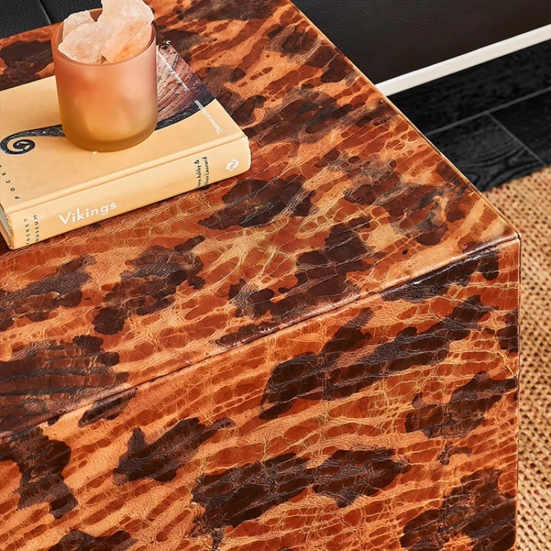 

Italian minimalist/square/genuine leather + chicken wing wood