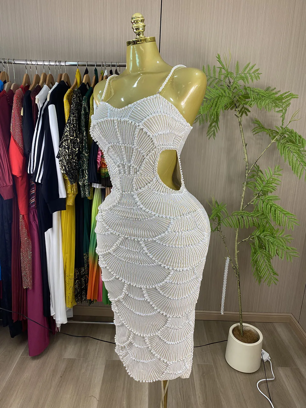High-quality, sexy, strapless long evening gown featuring sequins, beadwork, and cut-out detailing.-GZXX1195