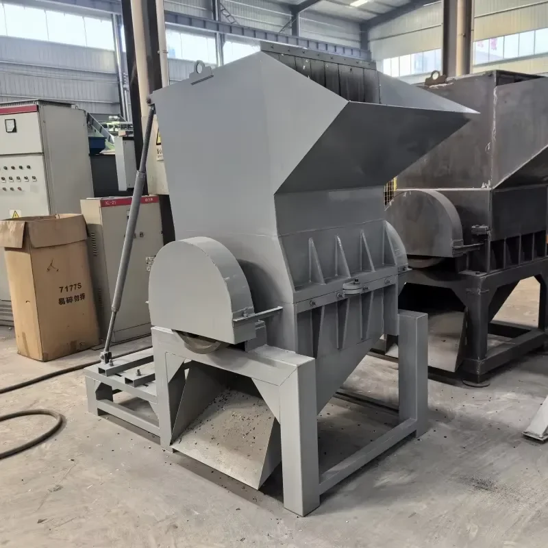 Crusher Long Life Waste Plastic Bottle Home Mini Small Single Shaft Plastic Shredder Shaft One Year Warranty