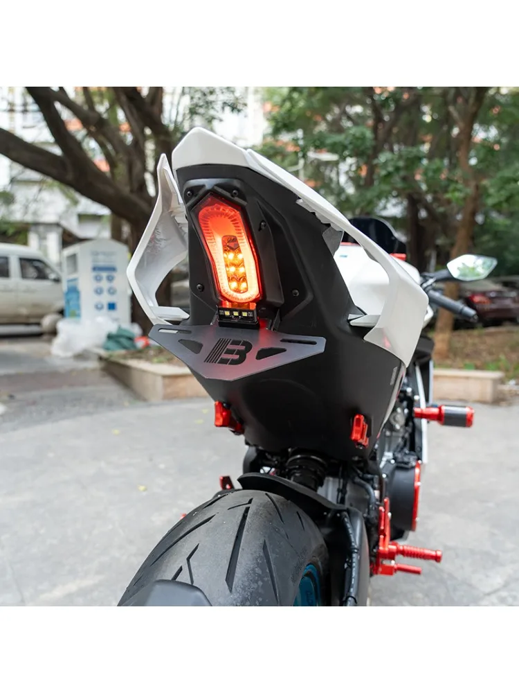 Uchwyt tablicy rejestracyjnej SEMSPEED do motocykla, mocowanie tylne, do CFmoto 675SR 675SS 675NK — 2
