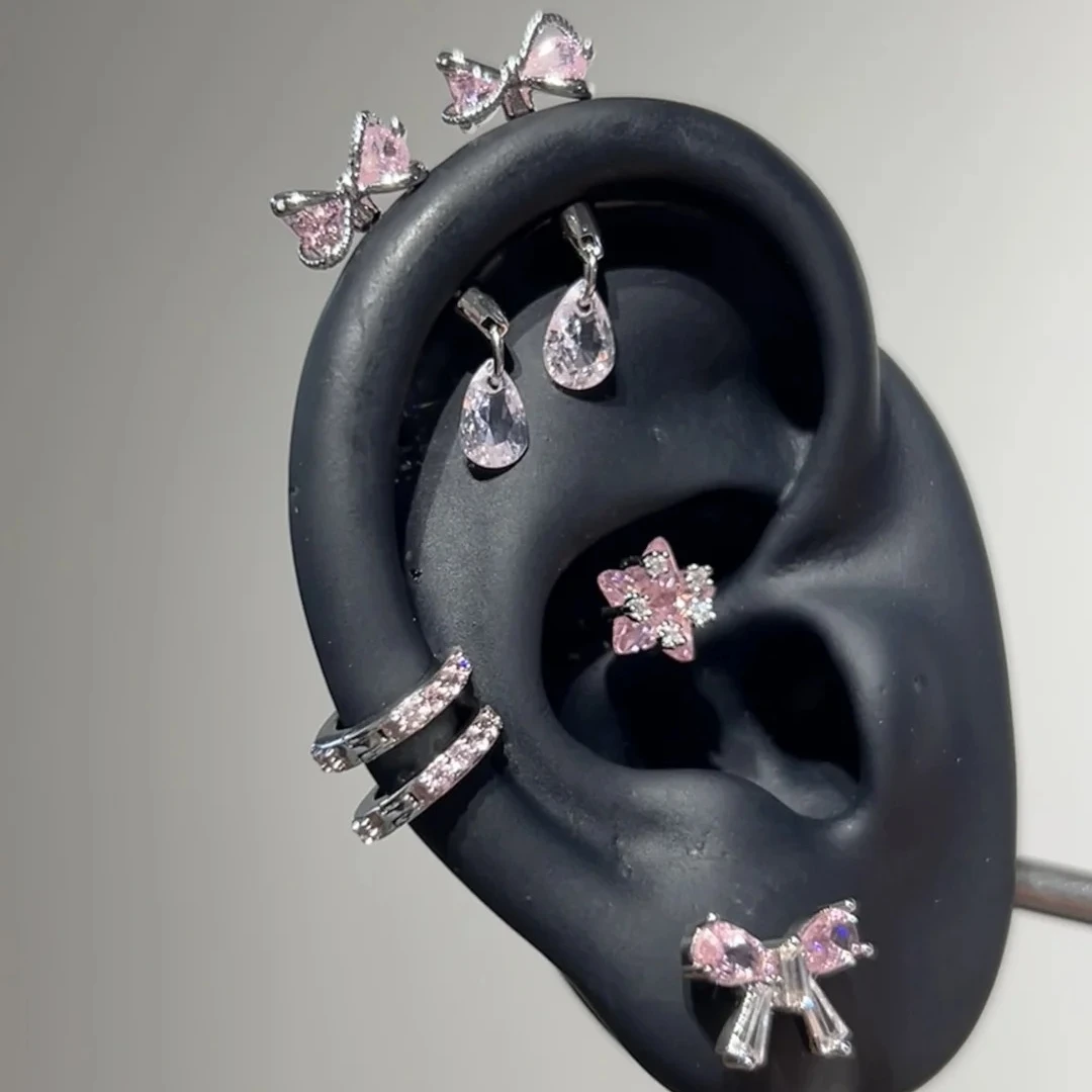 1pcs Bling Pink Zircon Bowknot 316L Stainless Steel Ear Bone Nail for Women New Cute Earring Cochlea Puncture Accessories