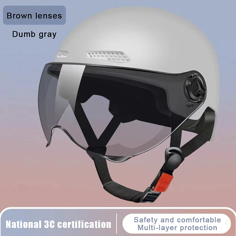 Halbhelm für Erwachsene mit Schutzbrille für Motorrad und Fahrrad – Cartoon-Design, 3C-zertifiziert für Männer und Frauen.