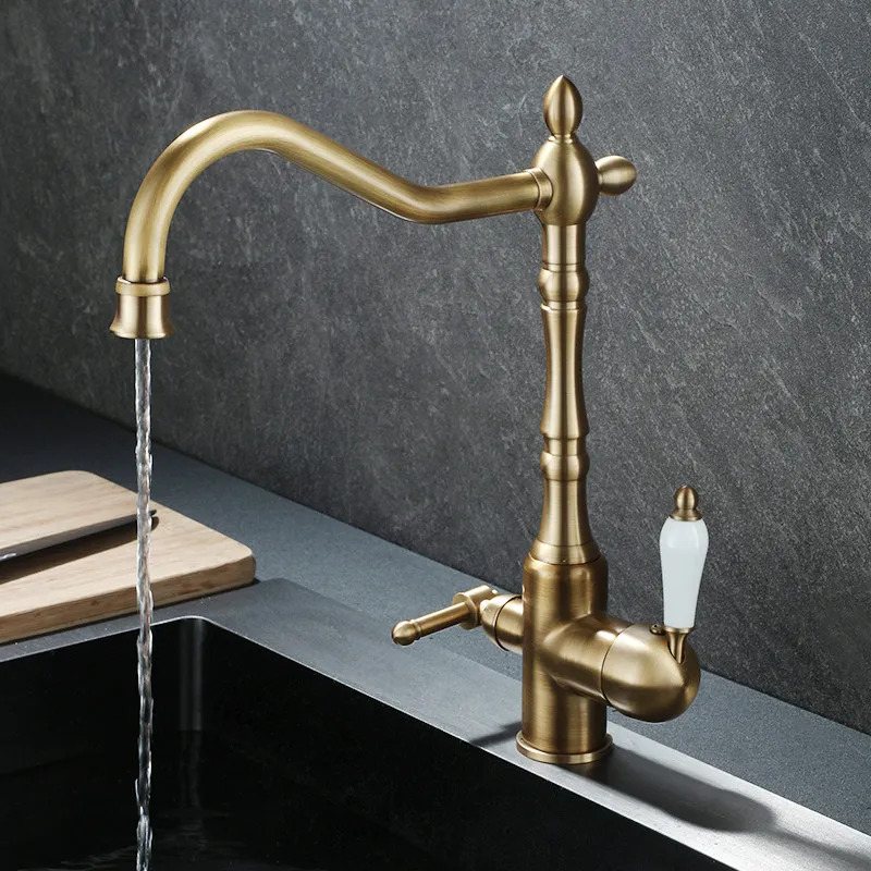 rubinetto-da-cucina-dorato-con-filtro-in-ottone-rotazione-a-360°-purificazione-dell'acqua-doppia-maniglia-doppia-modalita-acqua-miscelatore-caldo-freddo