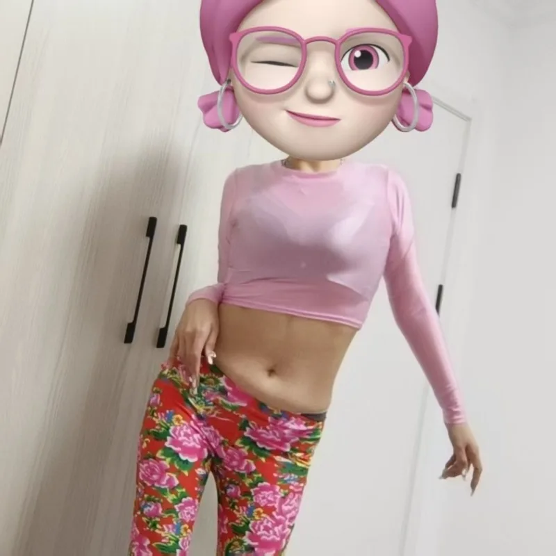 Блестящий глянцевый облегающий