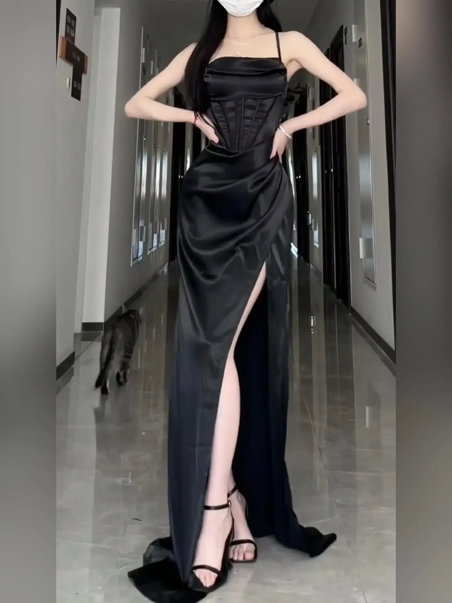 Ofallsis Large Sexy Black Split Spaghetti Strap Dress 2024 Women Summer New High Sense Slim Fit Party Dresses Length Female