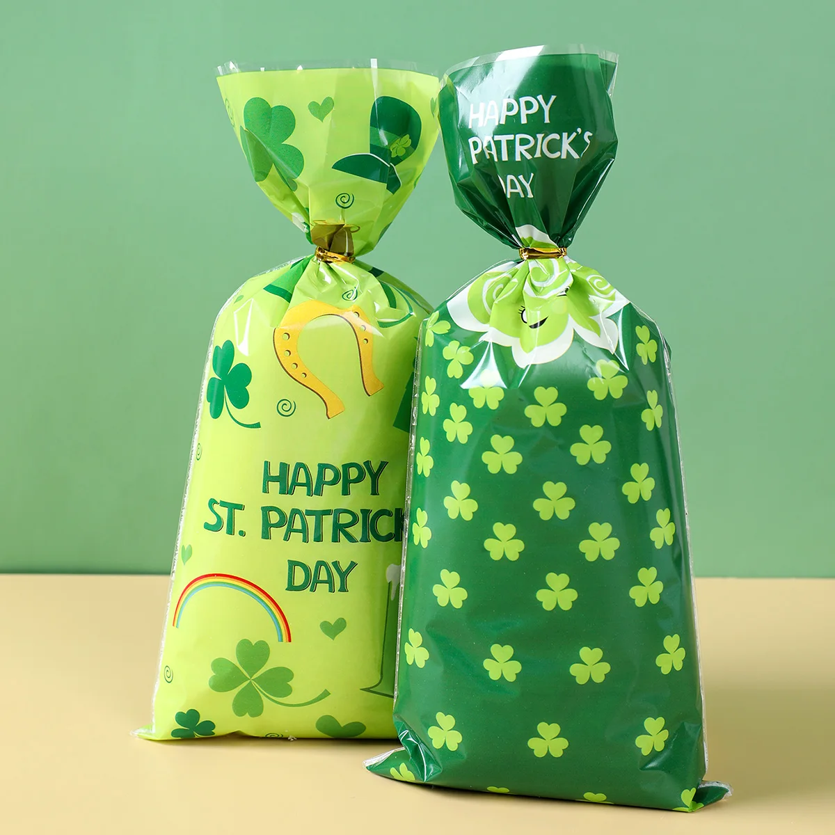 50Pcs Happy St Patrick’s Day Candy Bags Shamrock Irish Holiday Cookie Bags for Gift Packaging Happy St Patrick Party Decor