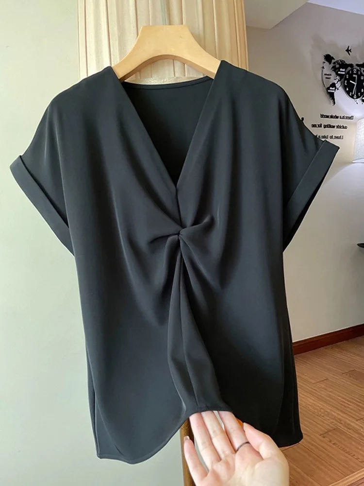 

Faionable V-Ne ort Sve irt Женский однотонный универсальный топ лето 2025 Design Sense Уникальный бутик Quali Top