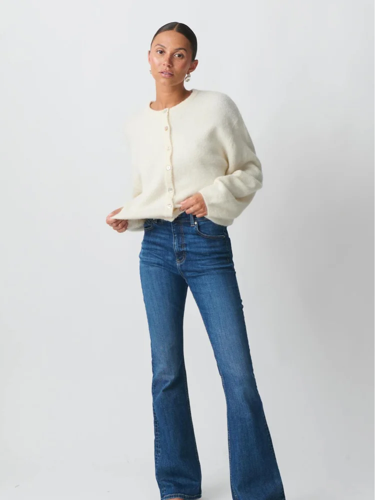 

Solid Elegant Brushed Kintted Cardigan Women Chic Round Neck Single Breasted Short Sweater Lady Daily Commute Office Cardigans