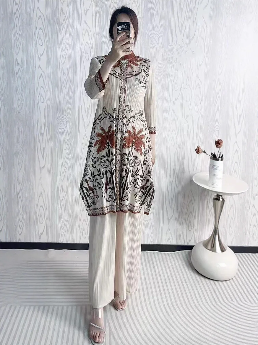 

Miyake New Suit Women's Clothing 2025 New Pleated Print Top + Wide-leg Straight Pants Two-piece Set