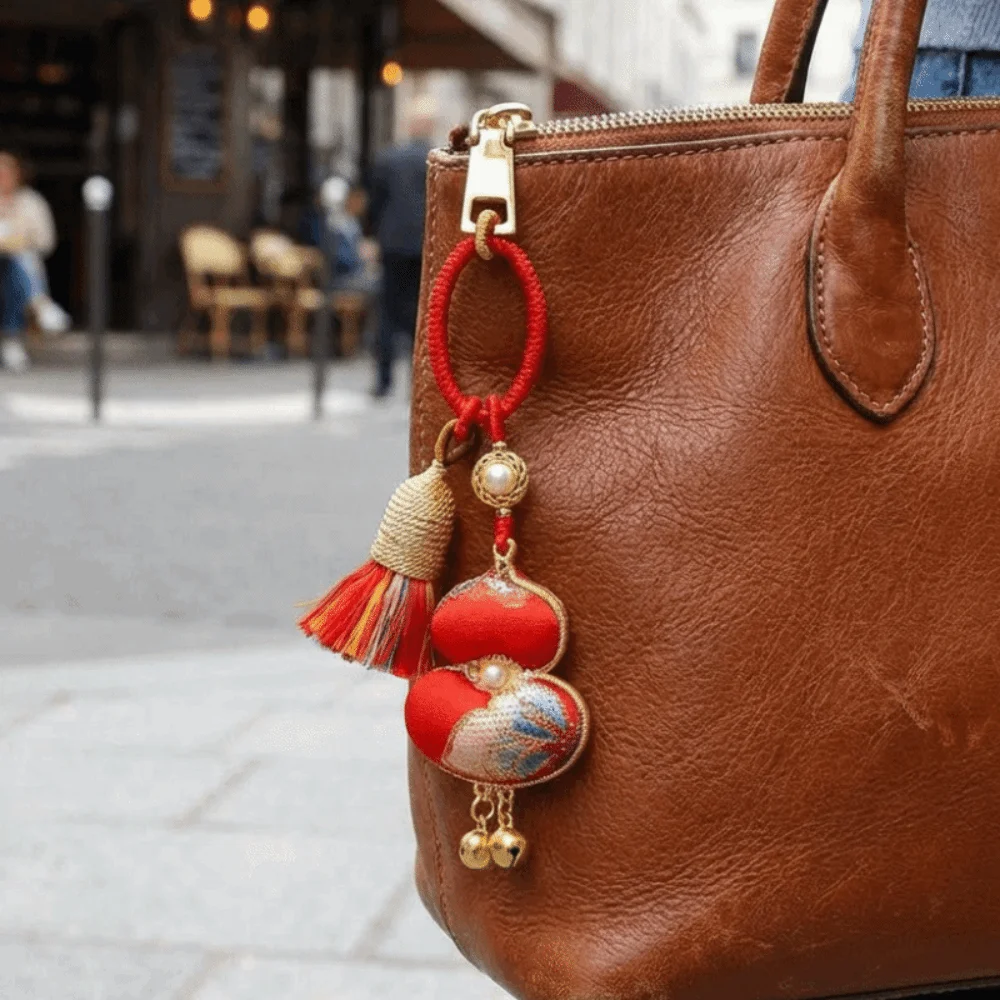 Handmade Brocade Gourd Pendant Good Luck Blessing Gourd Key-chain Traditional Chinese Style Woven Tassel Bag Pendant Gifts
