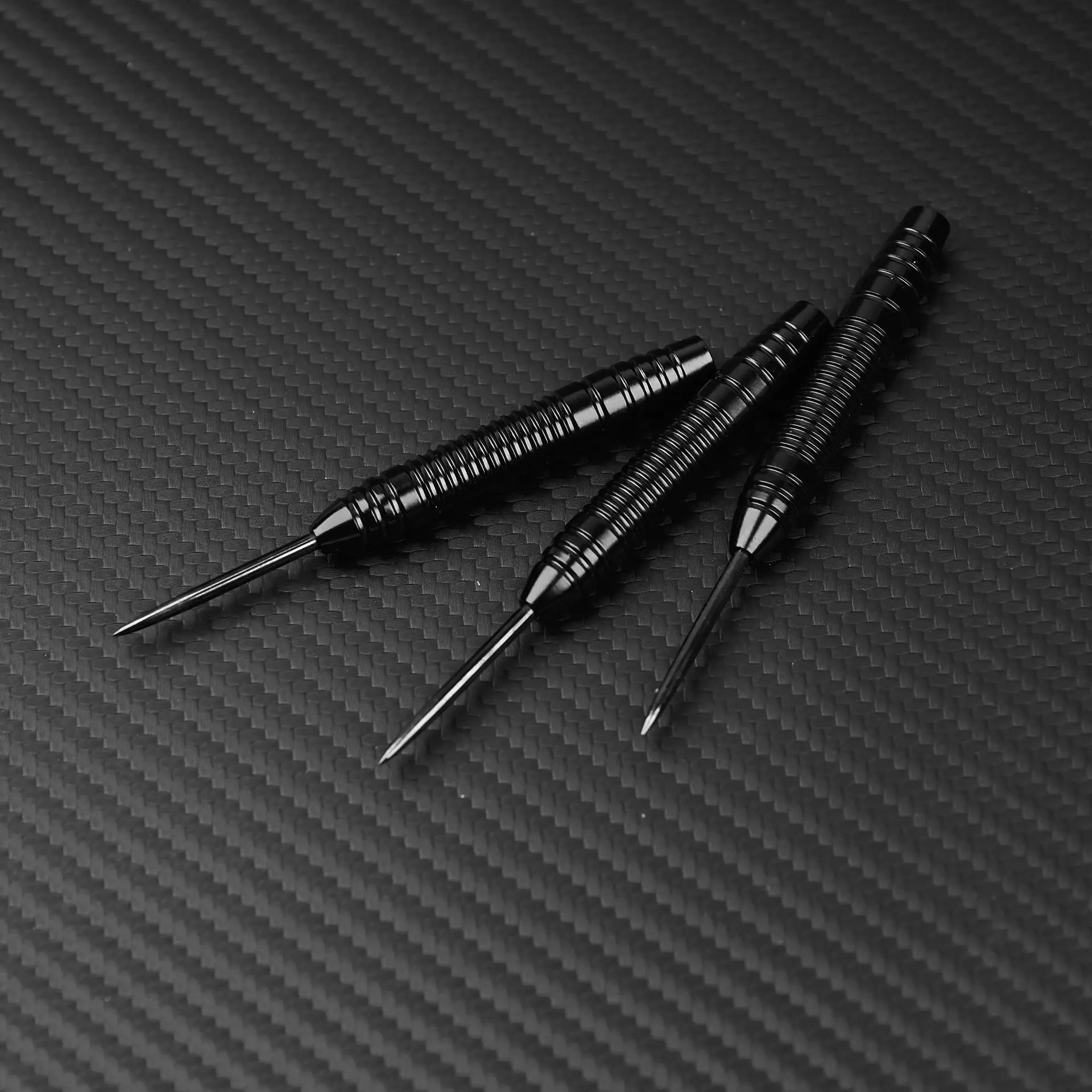 3pcs/set Professional Darts Free Carry Box 22g 16.2cm Length Black Blue Purple Steel Tip Darts with Aluminum Shaft
