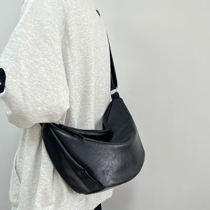 Japanese Style PU Leather Crossbody Shoulder Bag Large Capacity Streetwear Casual Chest Bag Lightweight Multi-Functional Handbag